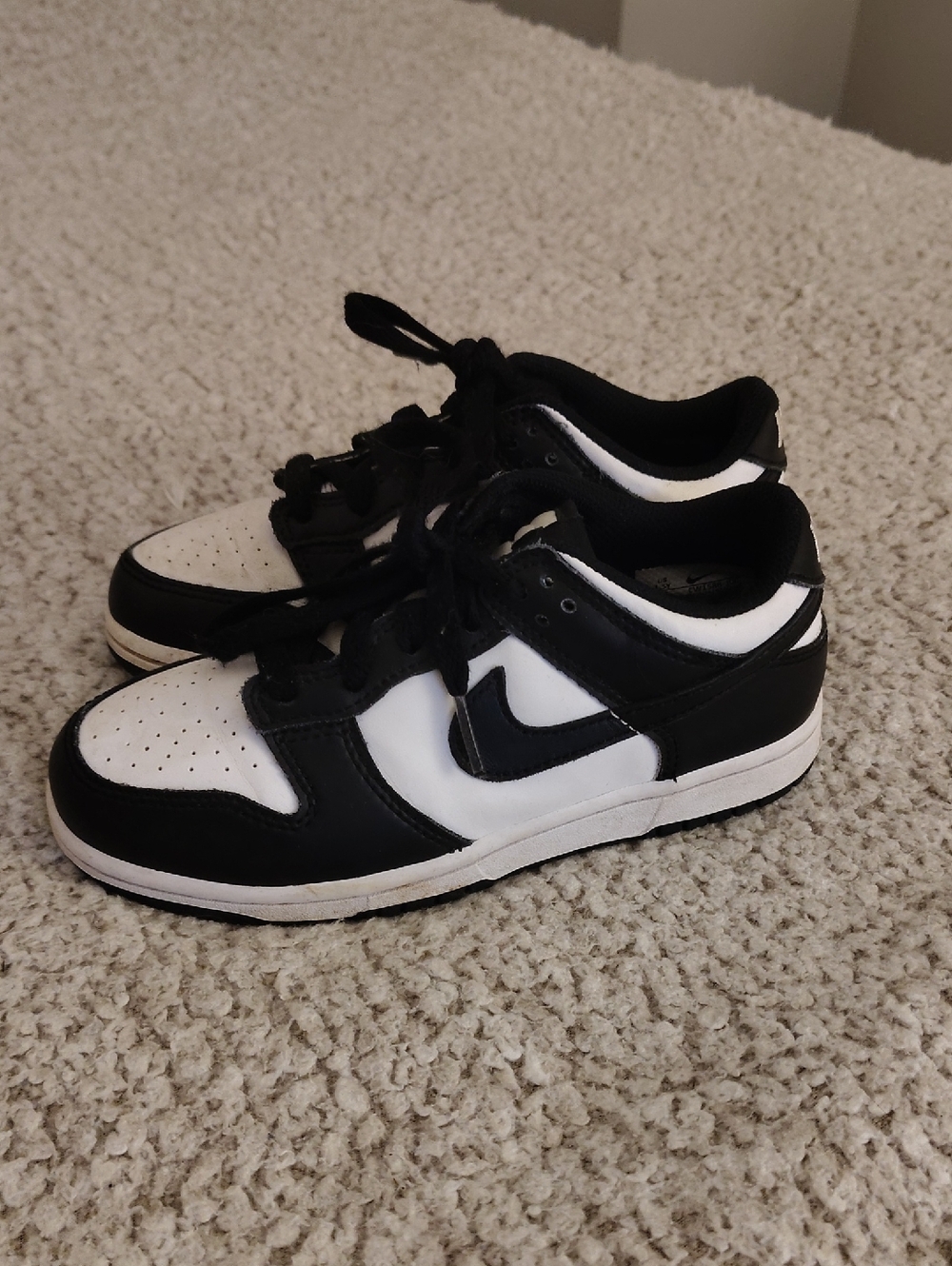 Nike Kids Black and White Low-Top Sneakers